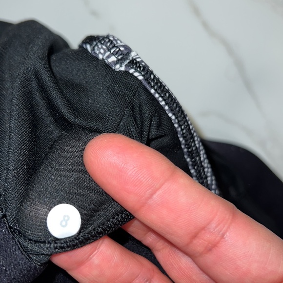 Lululemon sports bra Get It Om Bra In Mini Dottie Tribe - Picture 6 of 7